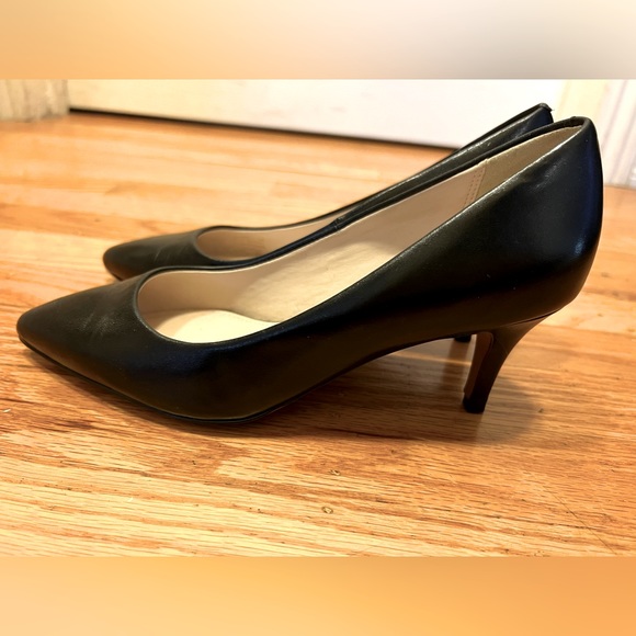 Cole Haan | Shoes | Black Cole Haan Kitten Heel | Poshmark